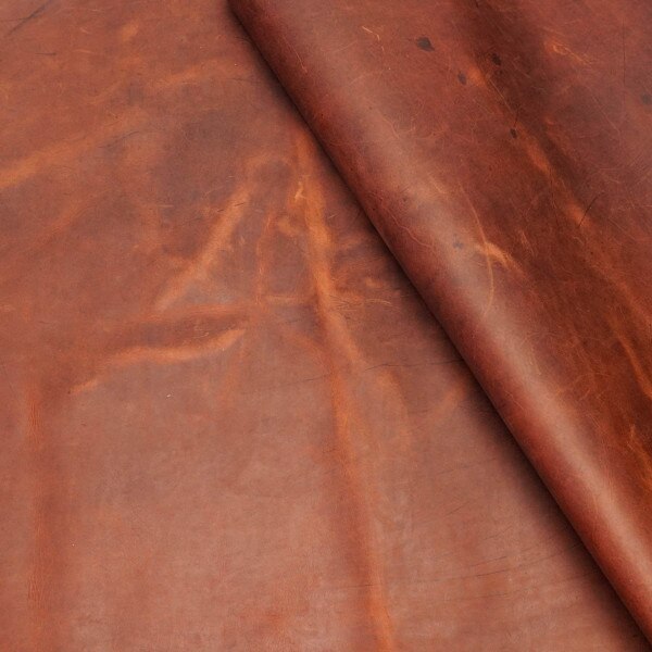 SPOT.Copper Brown.Smooth.03.jpg Spartan Oil Tans Image